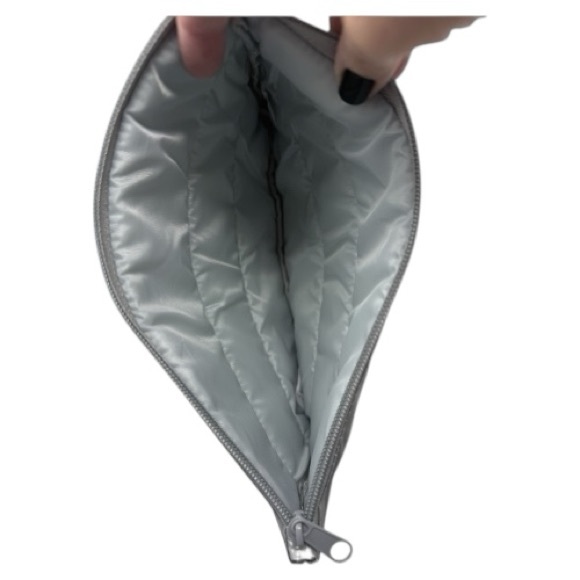 Stylish Silver Puffer Makeup Bag - Picture 4 of 6